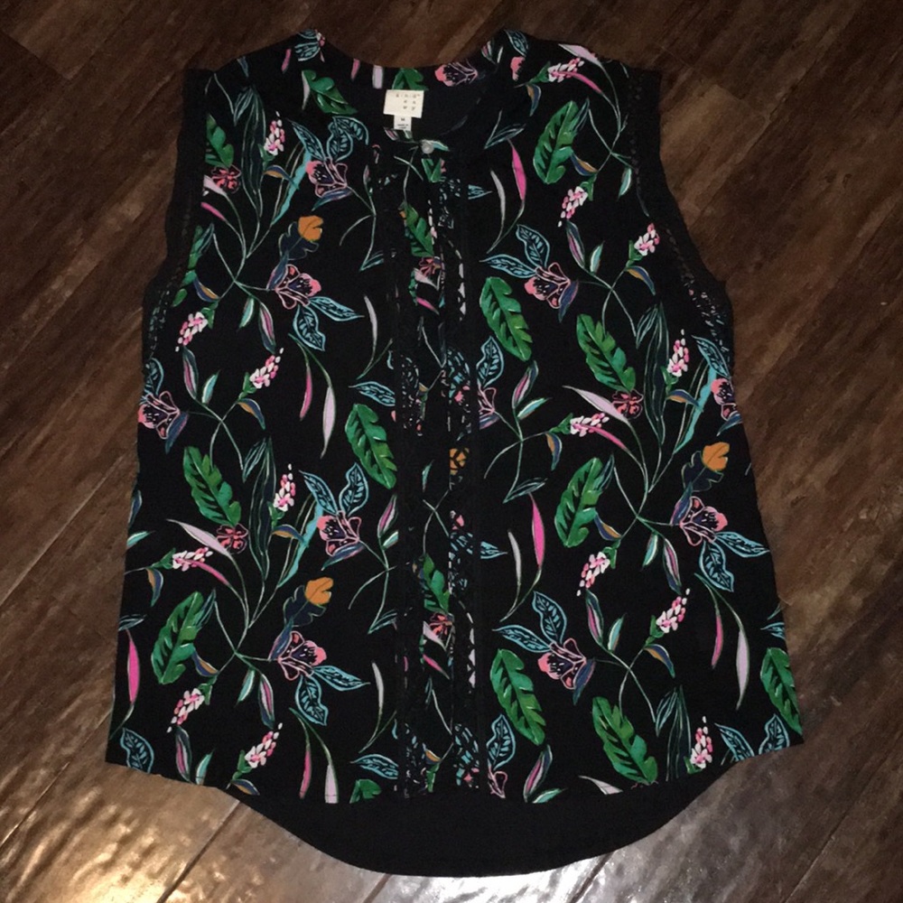 A New Day sleeveless top, M
